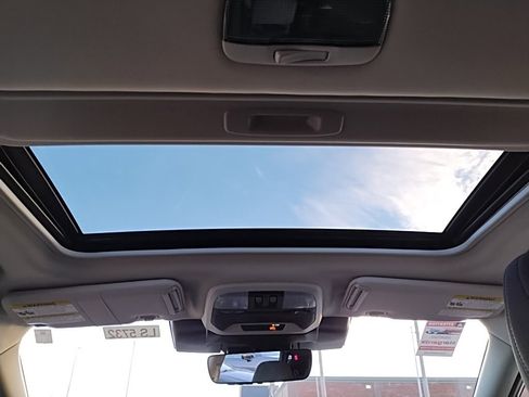 Used 2026 Subaru Crosstrek 2.0i Premium image 40