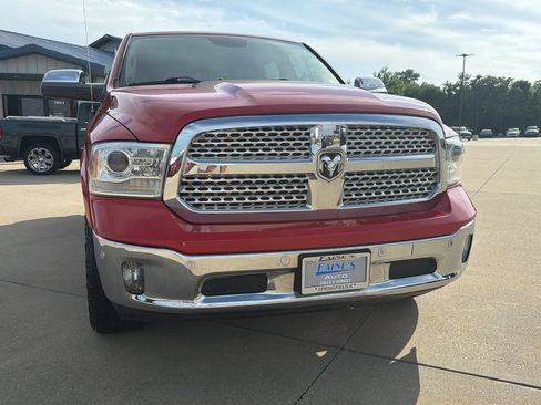 Used 2017 RAM 1500 Laramie AWD/4WD image 34