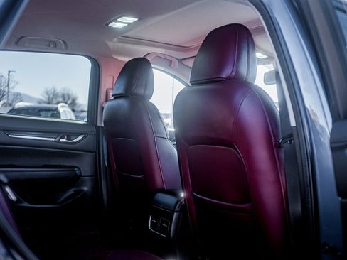 Used 2023 MAZDA CX-5 Carbon Edition image 38