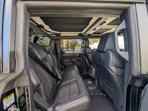 New 2025 Ford Bronco Raptor image 9