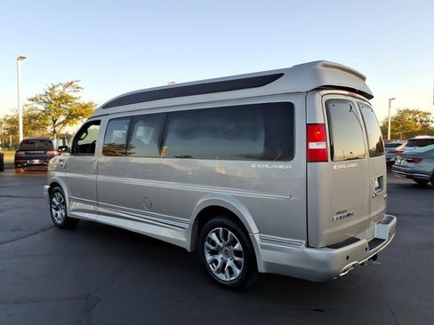 Used 2026 GMC Savana 2500 Extended w/ Driver Convenience Package RWD image 11