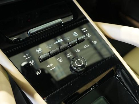 New 2026 Porsche Cayenne GTS image 24