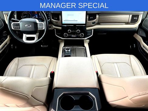 Used 2024 Ford Expedition Limited RWD image 30