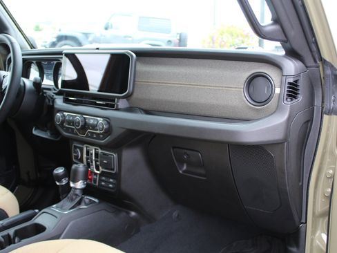 Used 2025 Jeep Wrangler Unlimited Sport S 4xe AWD/4WD image 30