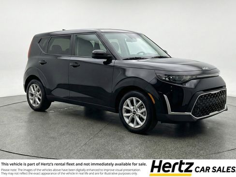 Used 2025 Kia Soul LX w/ LX Technology Package image 1