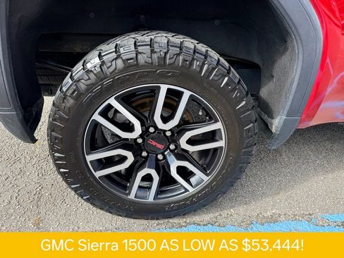 Used 2024 GMC Sierra 1500 AT4 w/ Technology Package AWD/4WD image 32