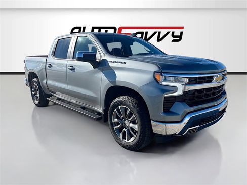 Used 2025 Chevrolet Silverado 1500 LT image 1