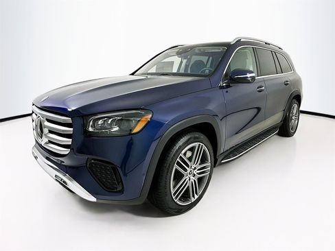 New 2026 Mercedes-Benz GLS 450 GLS 450 image 3