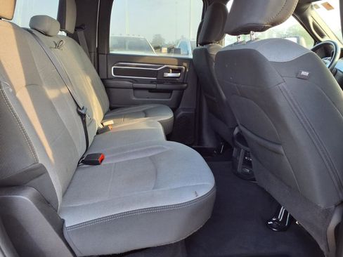 Used 2024 RAM 2500 Big Horn AWD/4WD image 20