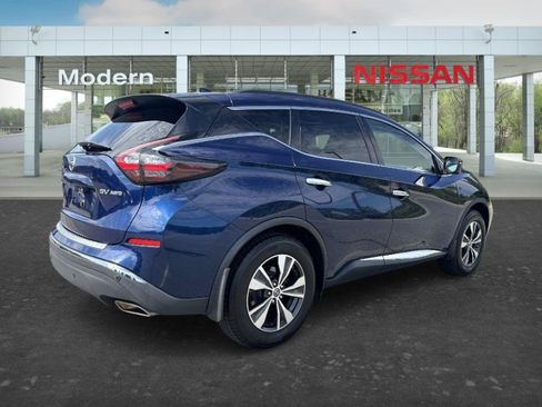 Used 2019 Nissan Murano SV w/ Premium Package AWD/4WD image 5