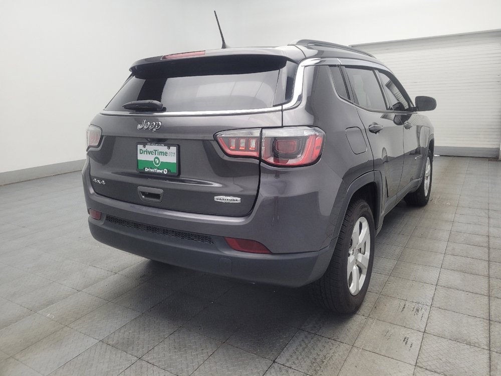 Used 2020 Jeep Compass Latitude w/ Cold Weather Group AWD/4WD image 9