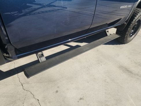 Used 2023 Chevrolet Silverado 2500 Custom w/ Custom Value Package image 19