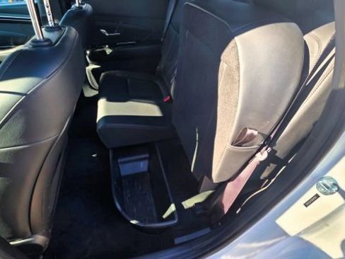 Used 2024 Hyundai Santa Cruz Limited image 32