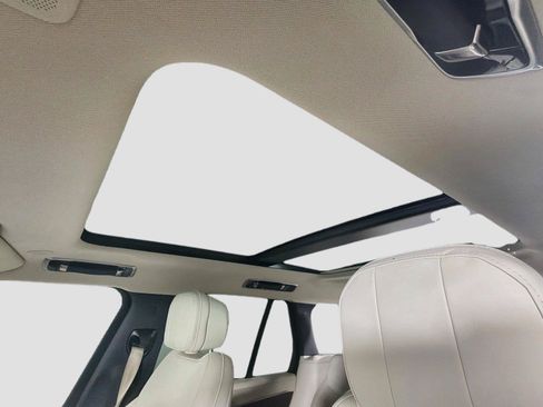 Certified 2023 Land Rover Range Rover SE AWD/4WD image 22