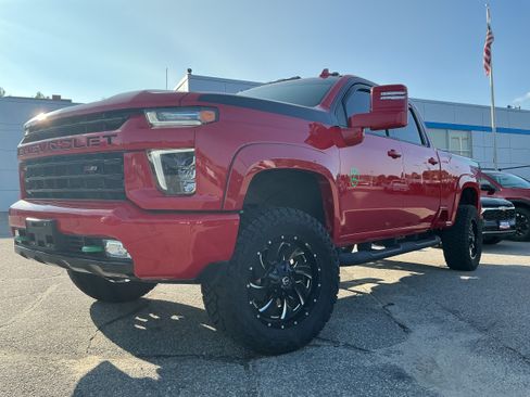 Used 2022 Chevrolet Silverado 2500 LTZ w/ LTZ Plus Package AWD/4WD image 1
