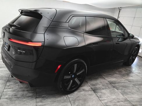 Used 2023 BMW iX xDrive50 w/ Convenience Package image 4