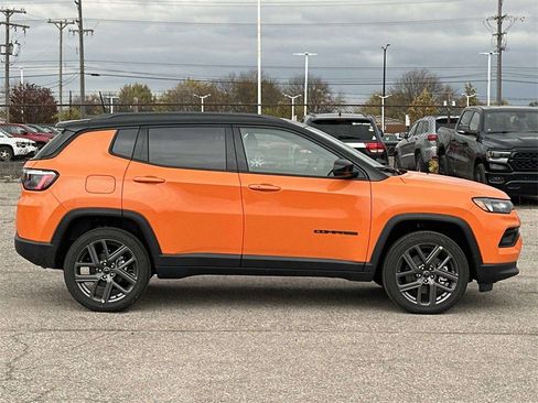 New 2026 Jeep Compass Limited image 2