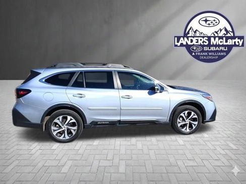 Used 2020 Subaru Outback Limited image 6