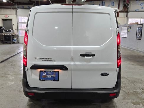 Used 2022 Ford Transit Connect XL image 18
