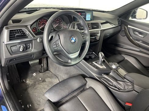 Used 2018 BMW 330i xDrive Sedan w/ Premium Package image 19