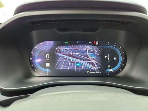 Certified 2024 Volvo XC40 B5 Plus w/ Protection Package Premier image 20