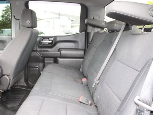 Used 2019 GMC Sierra 1500 4x4 Crew Cab w/ Convenience Package image 19