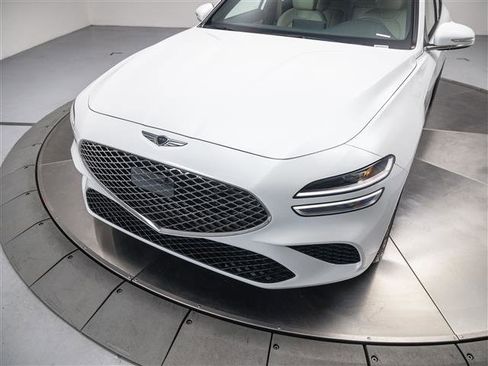 New 2026 Genesis G70 2.5T image 9