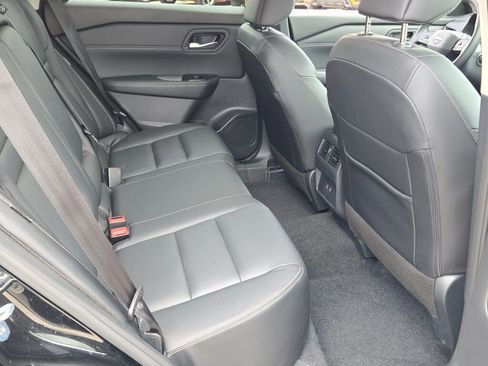 Used 2026 Nissan Rogue SL AWD/4WD image 8