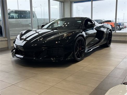 New 2026 Chevrolet Corvette Z06 w/ Z07 Performance Package image 4