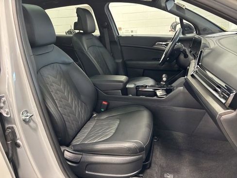 Used 2025 Kia Sportage X-Line w/ Premium Package AWD/4WD image 12