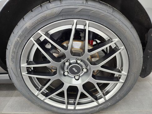 Used 2011 Ford Mustang Shelby GT500 w/ SVT Performance Pkg RWD image 55