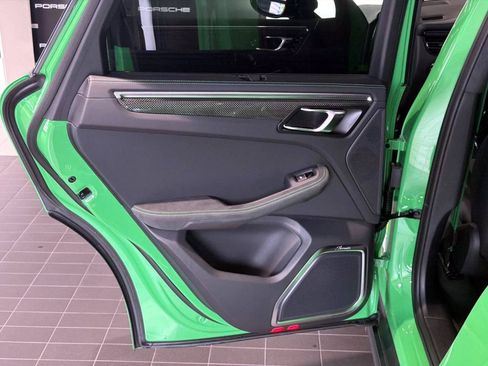 New 2026 Porsche Macan GTS AWD/4WD image 43