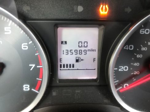 Used 2015 Subaru Forester 2.5i Premium image 16