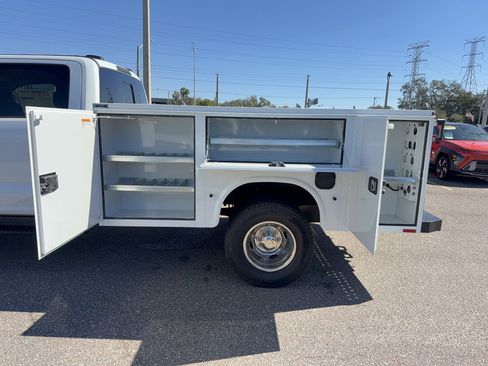 New 2026 Ford F350 XL w/ XL Chrome Package AWD/4WD image 10