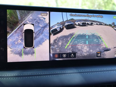 Certified 2026 INFINITI QX60 Sport w/ Dark Cargo Package image 4