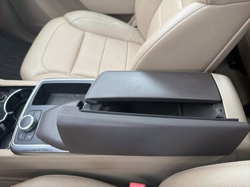 Used 2014 Mercedes-Benz ML 350 4MATIC image 16