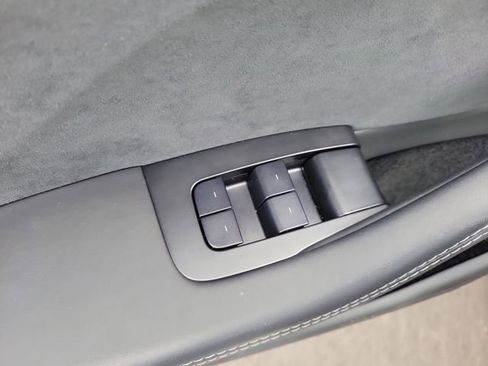 Used 2024 Tesla Model 3 Performance image 16