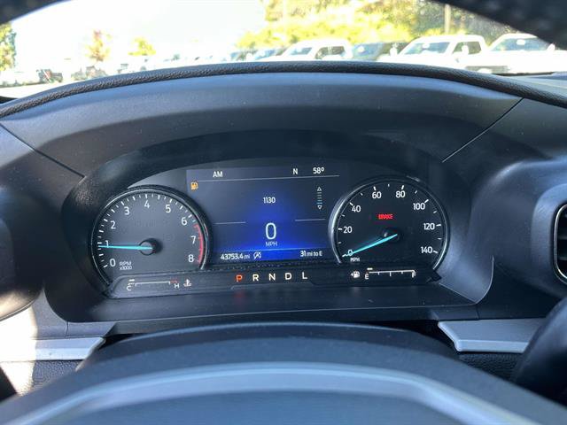 Used 2023 Ford Explorer XLT w/ Equipment Group 202A AWD/4WD image 17