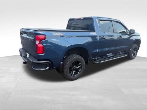 Used 2021 Chevrolet Silverado 1500 LT Trail Boss w/ Convenience Package II AWD/4WD image 6