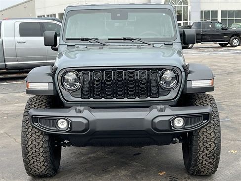 New 2025 Jeep Wrangler Unlimited Sport image 38