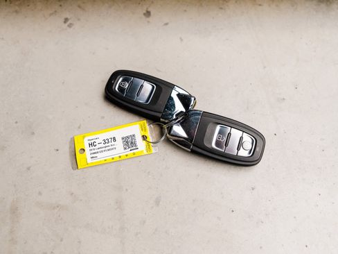 Used 2015 Lamborghini Aventador LP 700-4 image 81