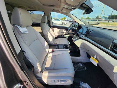 New 2026 Honda Odyssey EX-L image 5