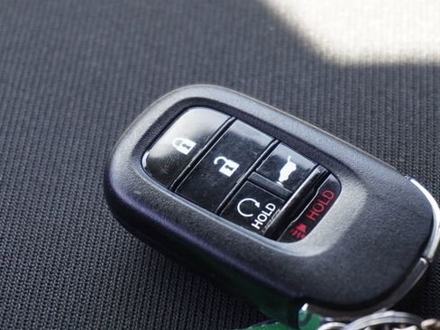 Used 2022 Honda Civic Sport image 22