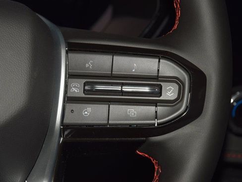 New 2026 Chevrolet Colorado Z71 w/ Technology Package image 39