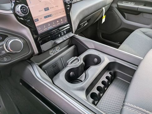 New 2026 RAM 1500 Big Horn AWD/4WD image 28