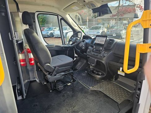New 2024 RAM ProMaster 3500 w/ Delivery Van Package FWD image 11