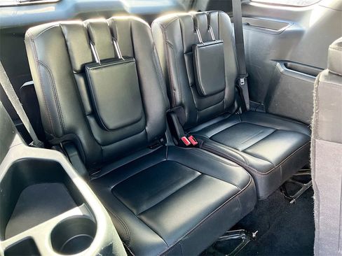 Used 2018 Ford Explorer Sport w/ Equipment Group 401A image 29