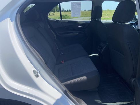 Used 2022 Chevrolet Equinox LT AWD/4WD image 26