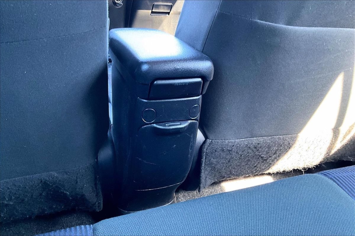 Used 2015 Toyota Prius C Three FWD image 38