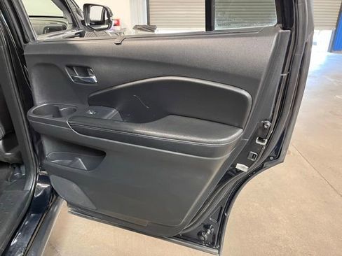 Used 2020 Honda Pilot EX-L image 15